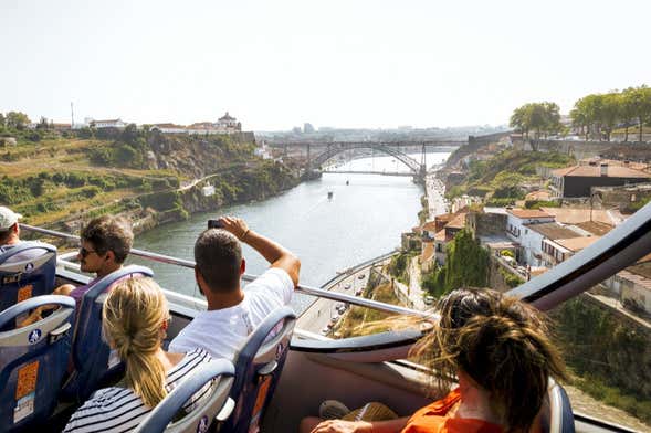 Porto Hop-On Hop-Off Bus, 6 Bridges Cruise & Cálem Wine Cellars