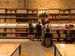 Porto wine shop